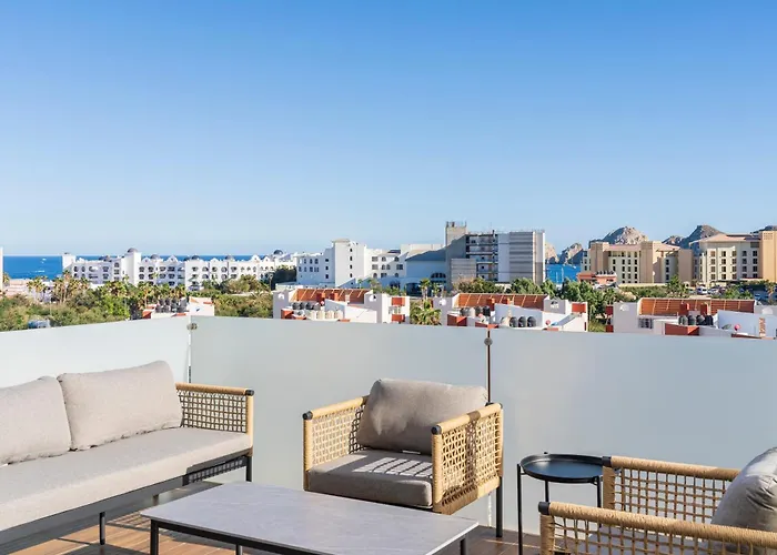 Apartment With Private Rooftop In Medano *