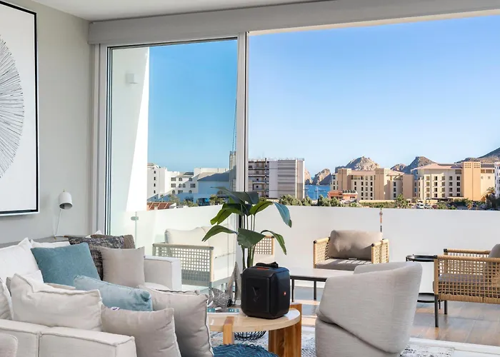 Apartment With Private Rooftop In Medano Cabo San Lucas