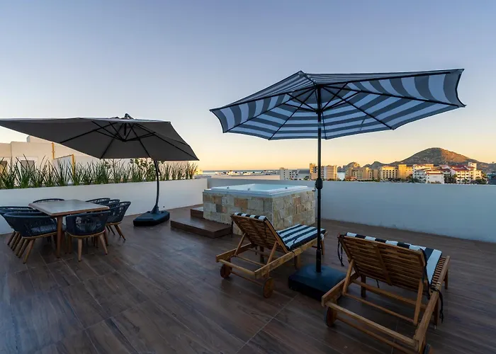 With Private Rooftop In Medano Apartment Cabo San Lucas